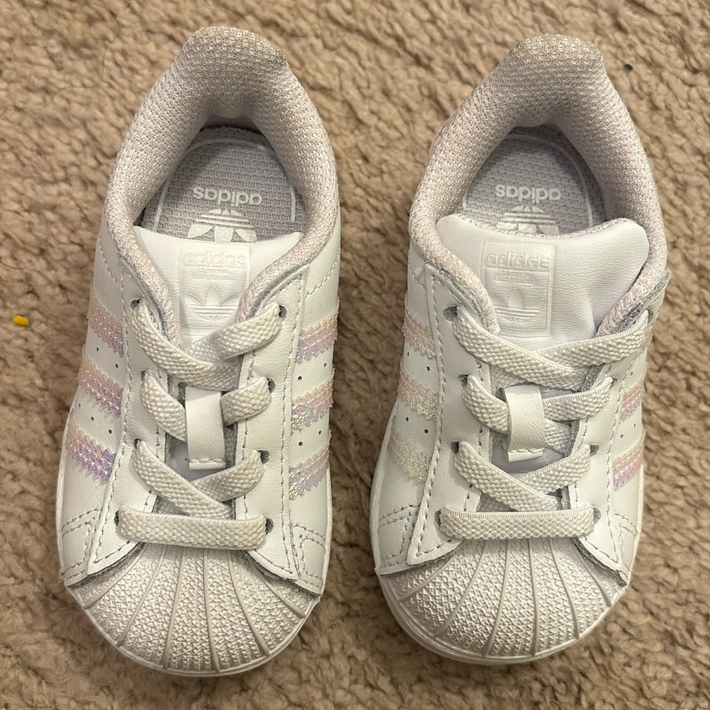 Toddler adidas worn twice
